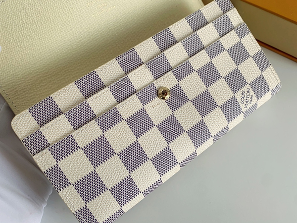 LVコピーウォレット細部ディテール